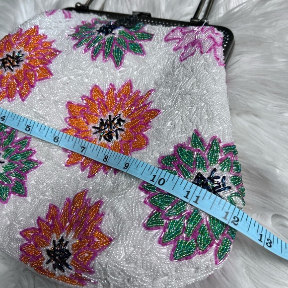 Floral Beaded Clutch with Silver Handle - Picture 4 of 9